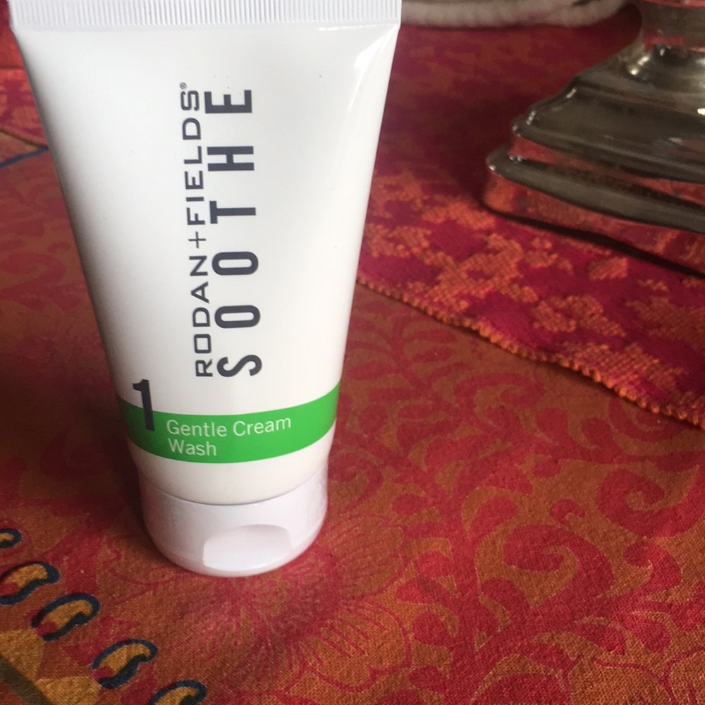 Gentle Cream Wash.